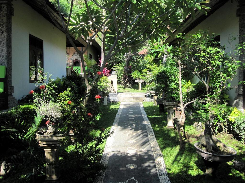 Galang Kangin Bungalows Amed Zimmer foto